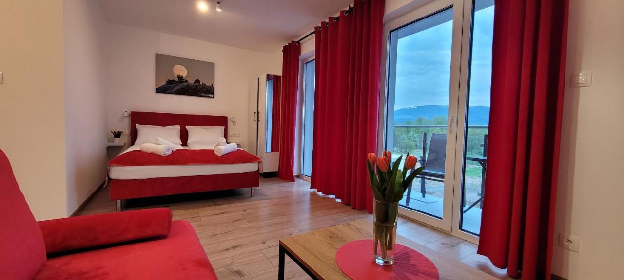 Kolorowe Cieplice - Apartamenty Z Widokiem Na Karkonosze Jelenia Góra Buitenkant foto